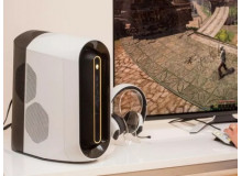Dell представила игровой десктоп и OLED-монитор